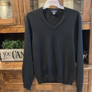 BROOKS BROTHERS 346 Merino Wool V Neck Sweater